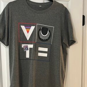 Gray Graphic Short Sleeve Tee